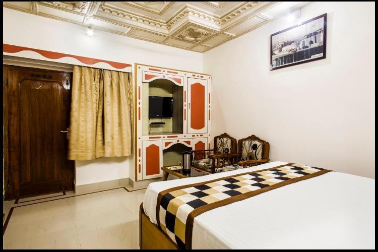 Hotel Bharat Niwas Bikaner Bagian luar foto